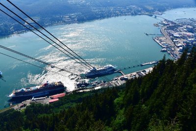 Downtown Juneau, Cruise Ships at Juneaus Waterfront, Gastineau Channel, Juneau Bridge, West Jouneau, Douglas Island 