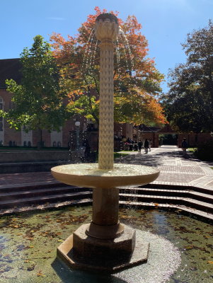 6 Fountain 1