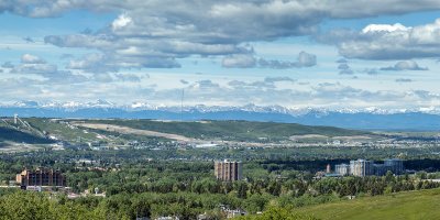 17 Cracker of a Calgary View