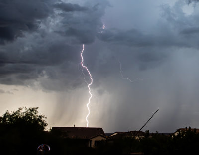 10 Monsoon Lighnting