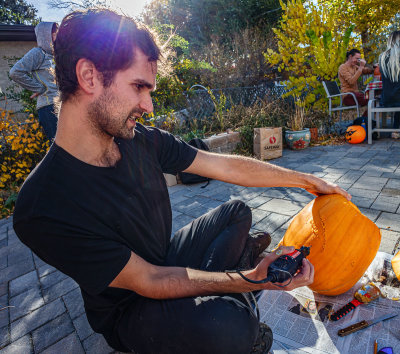 18 High-tech Pumpkin Carving