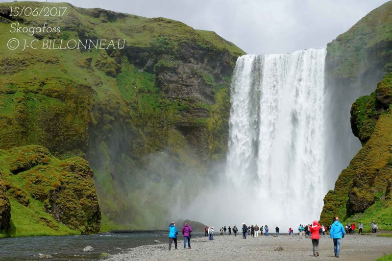 003-Skogafoss.jpg