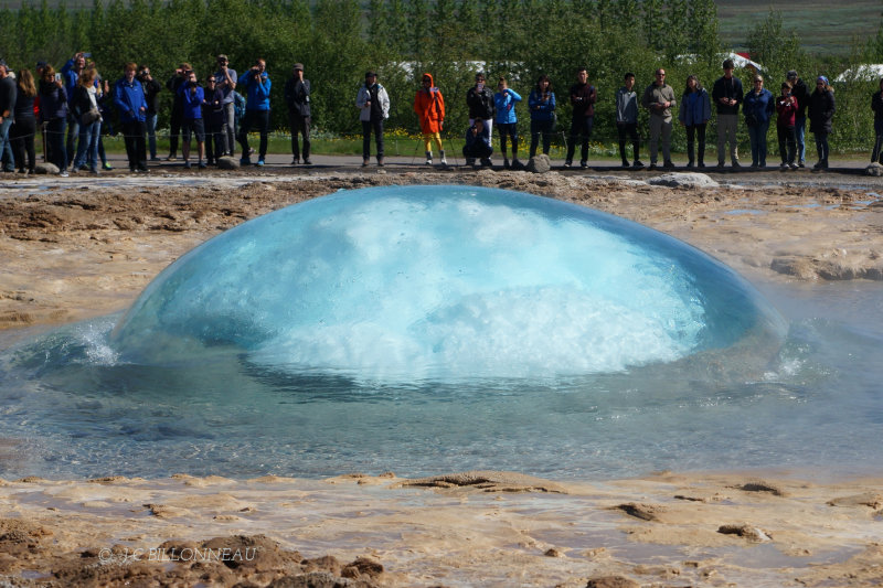 302 Geysir - ISLANDE.JPG