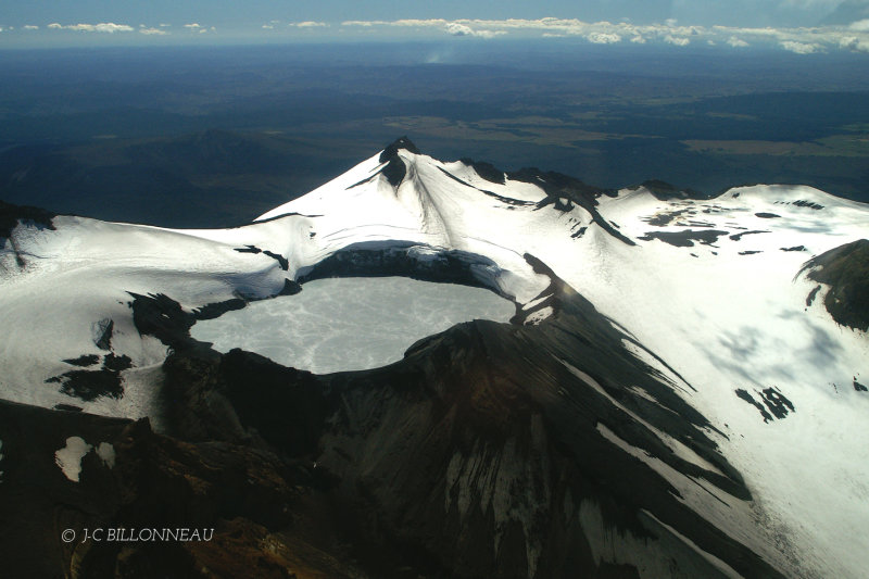 047.73 Survol des volcans.jpg