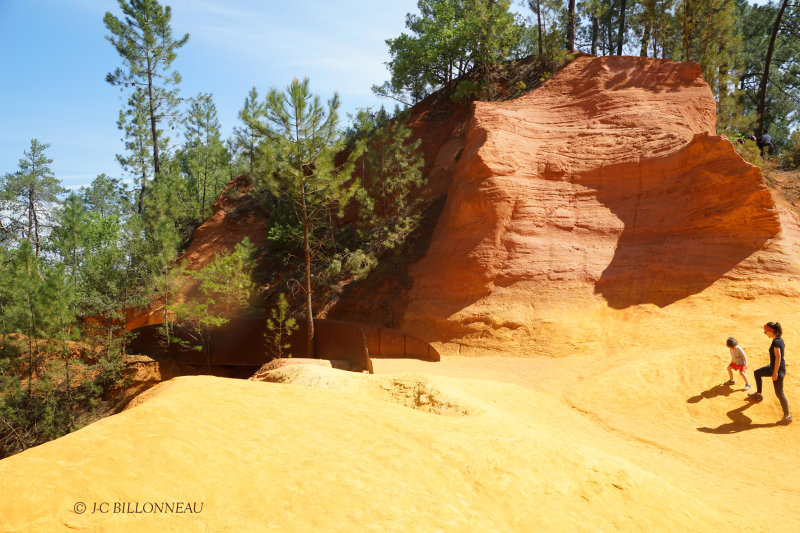 015 Le Sentier des Ocres  Roussillon.JPG