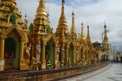 003-Shwedagon-YANGON.jpg
