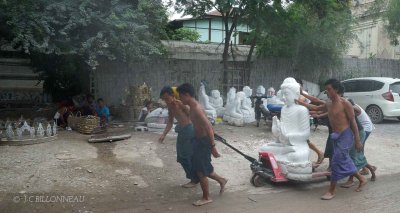 016-Mandalay.jpg