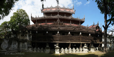 019 Palais-monastre Shwenandaw.jpg