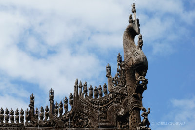 020 Palais-monastre Shwenandaw.jpg
