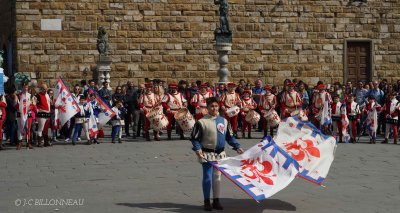 042 Sur la Piazza della Signoria.jpg