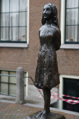 054 Anne Frank.JPG