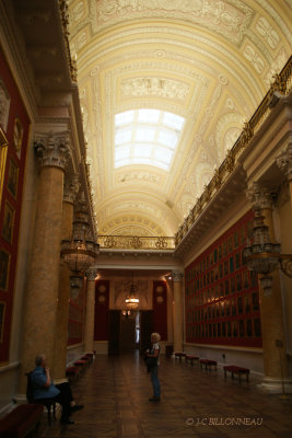 010 Galerie de la Guerre patriotique de 1812 - Architecte Carlo Rossi.jpg