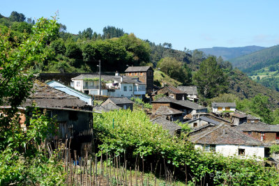 061 Village de la Valle de la Navia.JPG