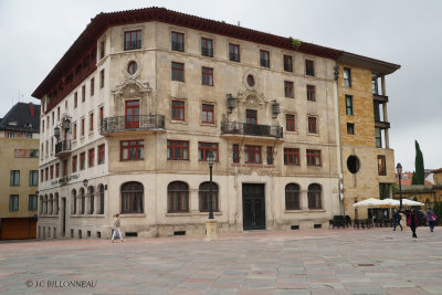 102 Palais de Valdecarzana.JPG