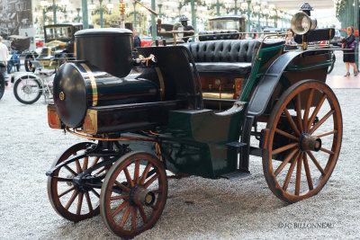 002 Cité de l'automobile.JPG