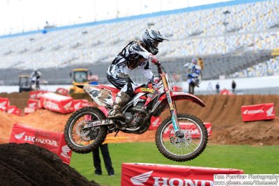 042_08DAYTONASX_PS0E0171.jpg