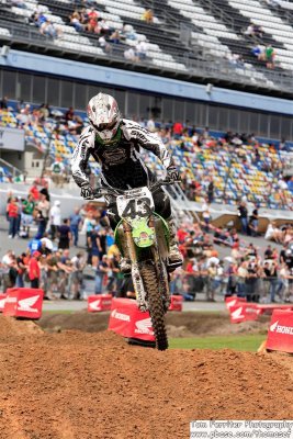 043_08DAYTONASX_PS0E0188.jpg