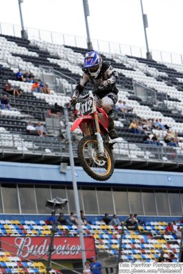 412_08DAYTONASX_PS0E0102.jpg