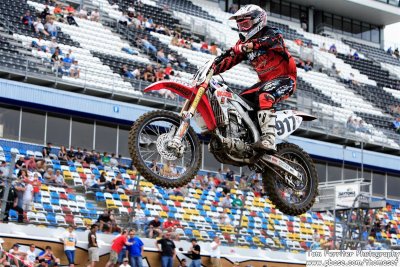 917_08DAYTONASX_PS0E0179.jpg