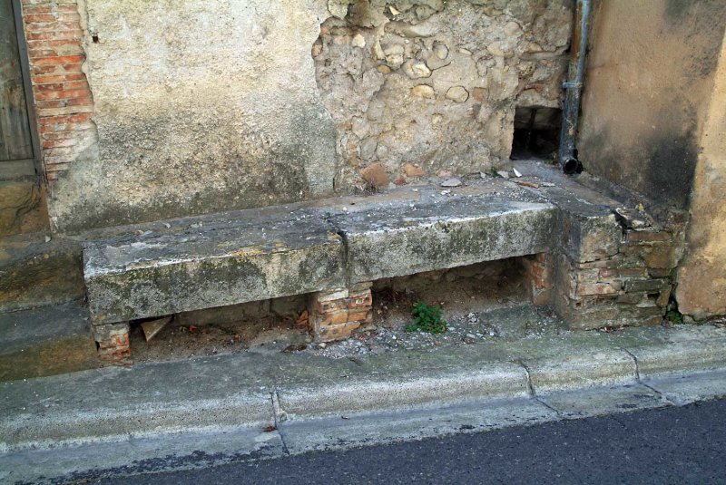 Bench6974.jpg