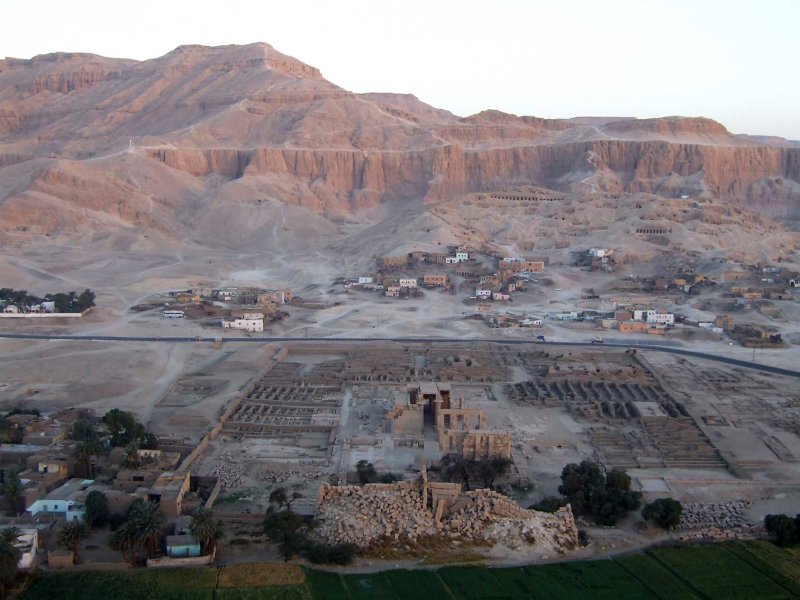 Egypx1427.jpg