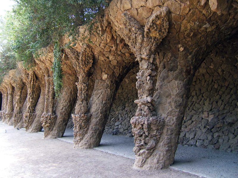 Guell0810.jpg