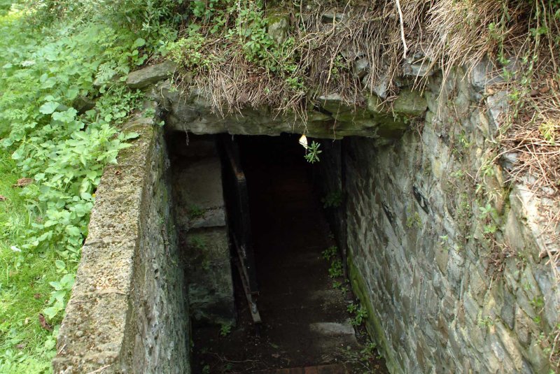 Kelder-ingang02.jpg