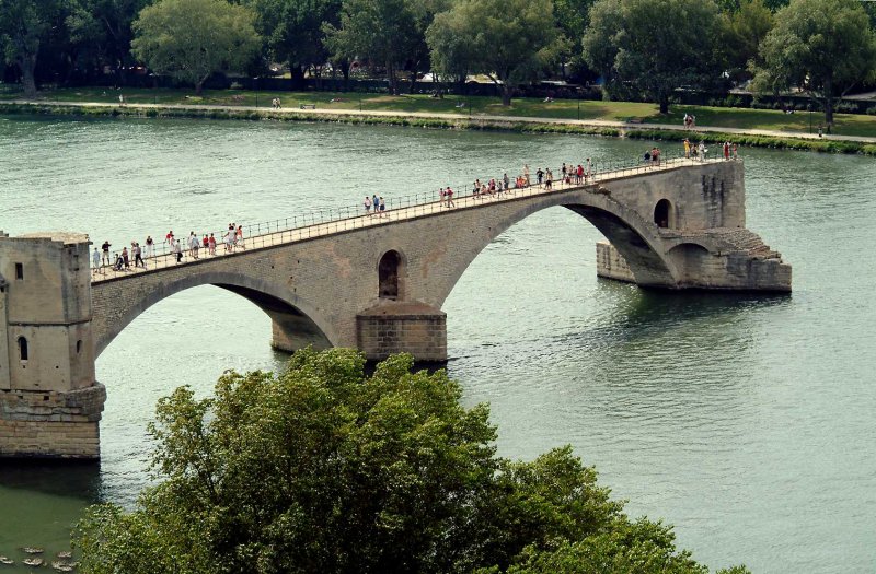 Pont-davignon.jpg