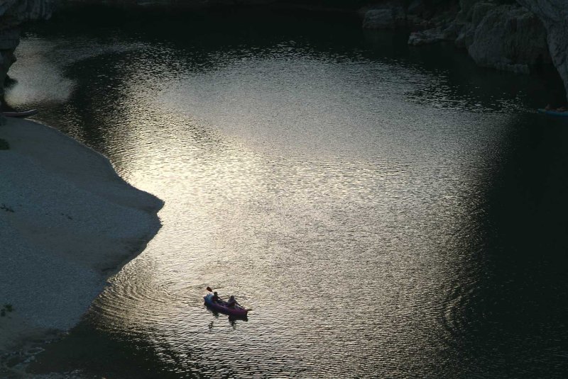 Canoe6411.jpg