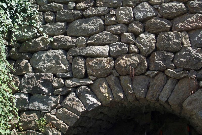 Stone6325.jpg