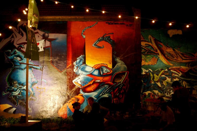 Graffiti-munt799.jpg
