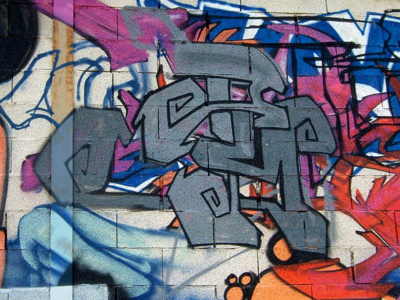 Graffity335-fr.jpg