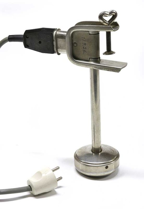 AVM-V-17-09-026-000.jpg