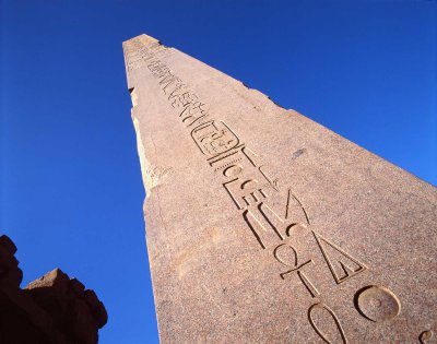 Obelisk-egypte.jpg