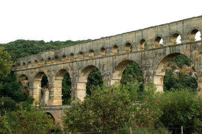 Pont-du-gard02.jpg