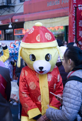 There were many customs like this thru Chinatowm