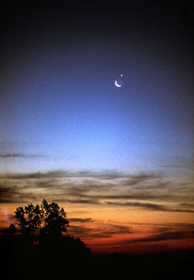 Conjunctions of the Moon and Venus