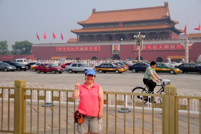 Michelle in front of the Forbidden City
