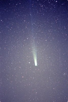 Comet Hyakutake C1996 B2 - 1996 April 09 @ 0257UT