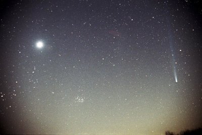 Comet Hyakutake C1996 B2 - 1996 April 16 @ 02:27UT