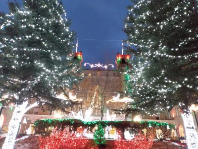 Hotel Colorado Christmas Lights and Decorations