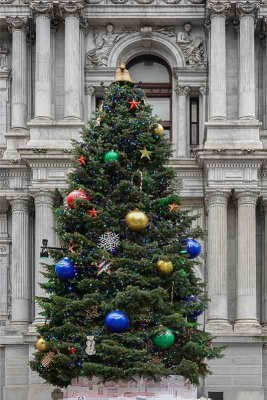 Christmas in Philadelphia: Visit Philly Holiday Tree