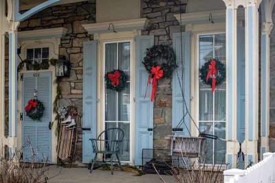 Christmas at the Historic 802 Hunt Downing House on Lancaster Avenue