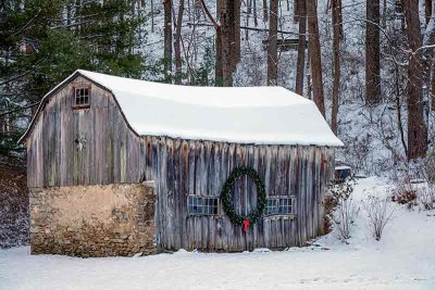 My Favorite Barn in Snow
