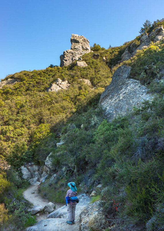 04 Hiker and interesting rock above Saratoga Gap Trail