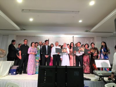 Tiec tai Nha Hang Mon Cheri
