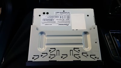 PIONEER AVIC Z620BT pic 2