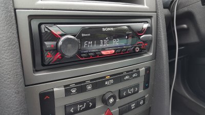 SONY DSX A410BT pic 2