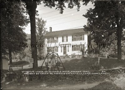 Wishbone Lodge on Deerfield River, Mohawk Trail, Halfway between No. Adams & Greenfield, Charlemont, Mass. 510. 