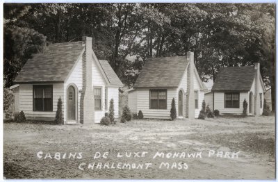 Cabins de Luxe Mohawk Park Charlemont, Mass